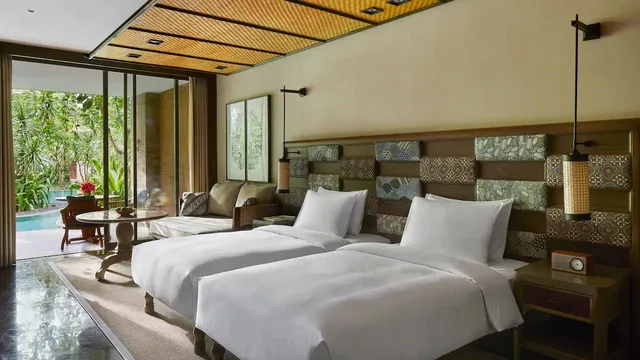 Room, Twin Beds, Lagoon View, Andaz Bali 1/1