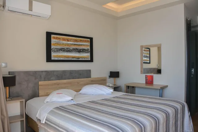 غرفة بسرير مزدوج بإطلالة على البحر، Scorpios Hotel 4/10