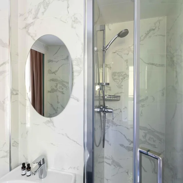 غرفة مفردة، Hotel Lena 5/6
