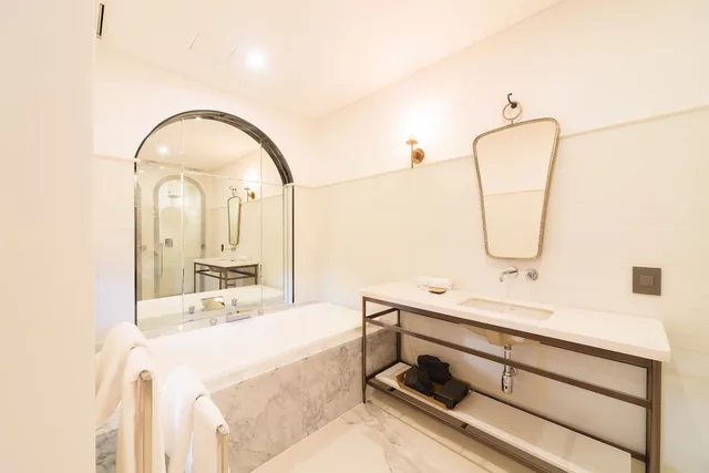 Interior, Suite, Double Bed, Terrace or Bathtub, Hotel Museo 3/3