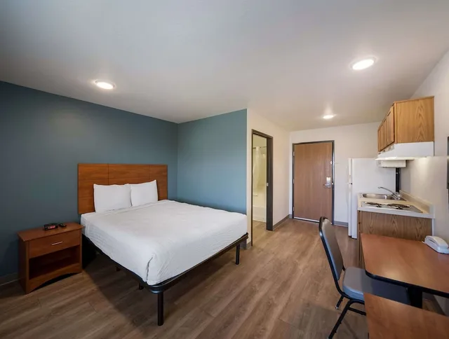 غرفة بسرير كوين، Woodspring Suites Fort Worth Trophy Club 4/5
