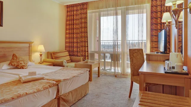 غرفة عائلية بسرير مزدوج، DIT Majestic Beach Resort 1/8