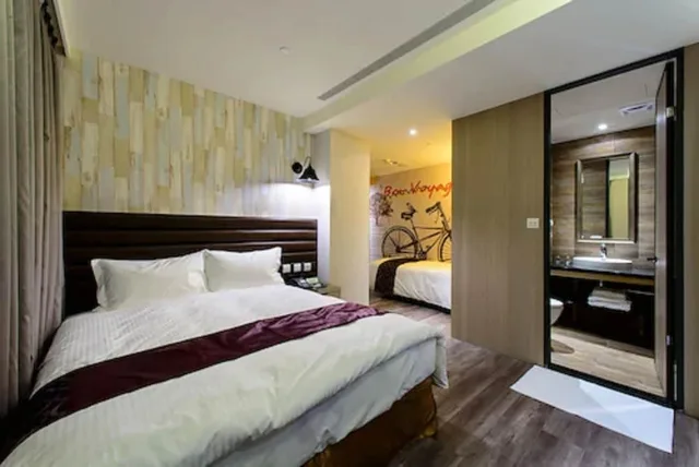 غرفة ثلاثية بسرير كوين مع أريكة، Stay Hotel - Taichung Zhongqing 1/3