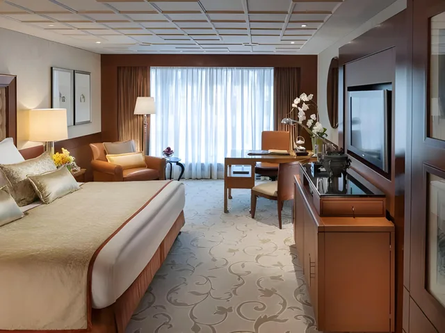 غرفة كلوب سوبيريور بسرير كوين، Mandarin Oriental Hong Kong 1/3