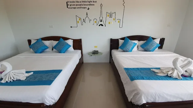 غرفة عائلية بسرير كينج وسريرين منفصلين، DOUNGTA ANDA HOTEL 6/10