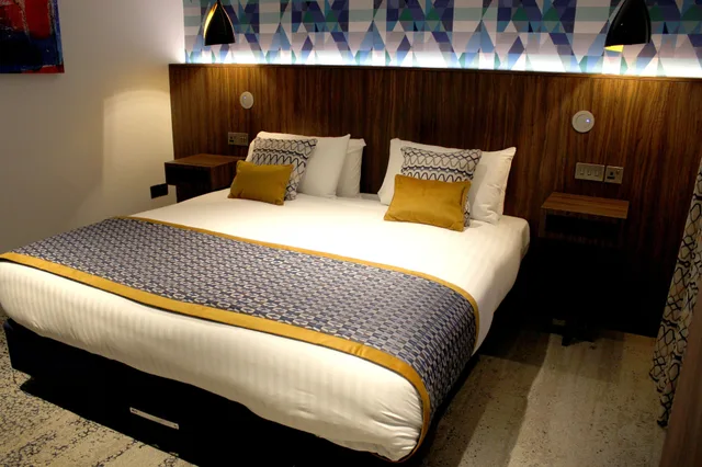Deluxe, Apartment, 2 Double Beds, Sofa, 91 Aparthotel Jesmond Road 4/10