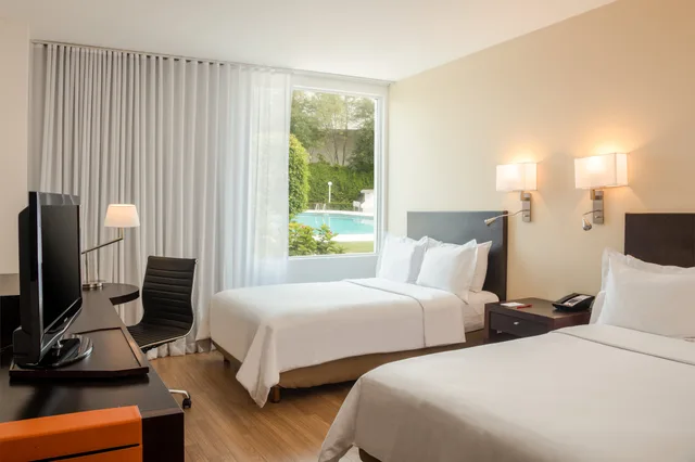 غرفة سوبيريور بسريرين مزدوجين، Fiesta Inn Express Perinorte 1/1