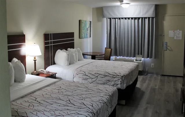 Comfort, 2 Queen Beds, Rancho San Diego Inn and Suites (Ex SureStay Plus Hotel by Best Western El Cajon) 2/5