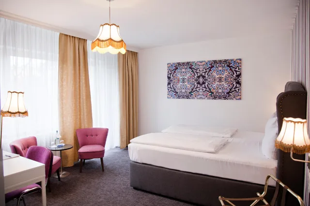 غرفة اقتصادية داخلية بإطلالة، Hotel Les Nations 1/1