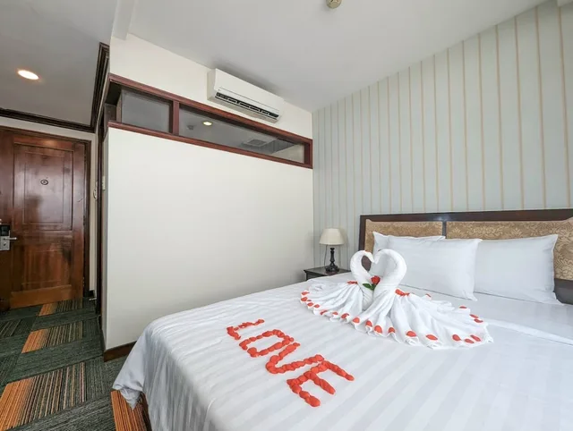 غرفة قياسية بسرير مزدوج، Dong Kinh Hotel 3/7