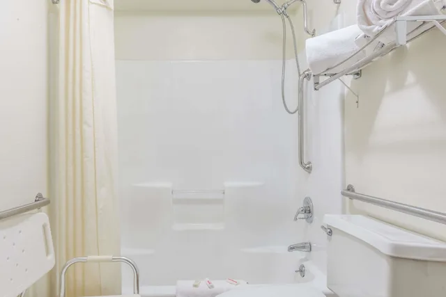 غرفة بسريرين كوين لذوي الإعاقة، SureStay Plus by Best Western Cannon A.F.B. 9/10