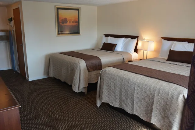 غرفة بسريرين كوين، Liberty Inn 1/2