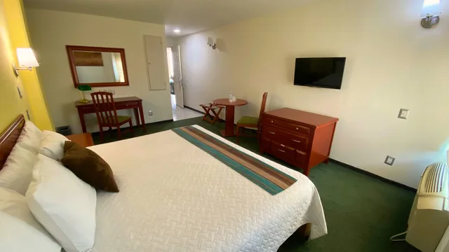 Room, King Bed, Enterprise Inn Poliforum Ex Mision Leon 4/7