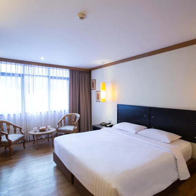 غرفة ديلوكس بسرير مزدوج، The Tarntawan Hotel Surawong Bangkok 9/10