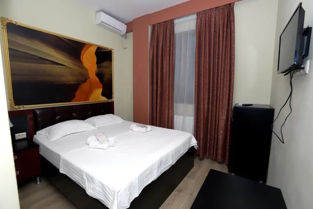 غرفة قياسية بسرير مزدوج، Hotel The K Tbilisi 5/9