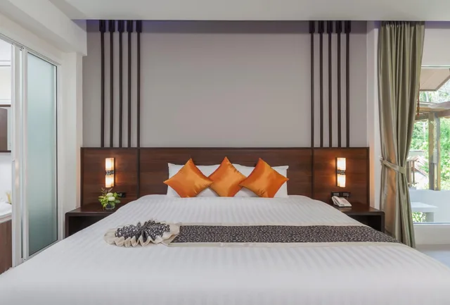 Grand, Deluxe, Double Bed, Sunset Wing، Sand Sea Resort Railay Beach 9/10