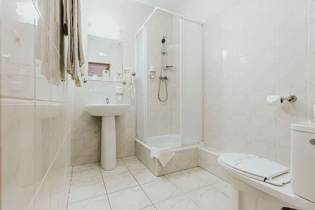 Standard, Twin Beds, Gromada Hotel Warsaw Center 5/5