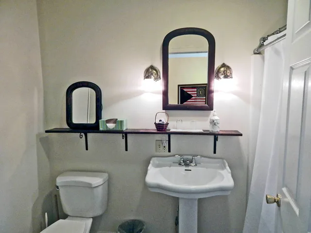 غرفة بسرير كينج، Battlefield Bed &amp; Breakfast Inn 8/9