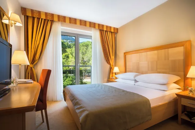 غرفة قياسية بسرير كوين، Aminess Vival Grand Azur Hotel 1/4