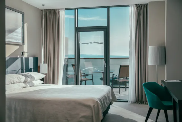 غرفة سوبيريور بإطلالة على البحر بشرفة، Marvie Hotel & Health 3/4