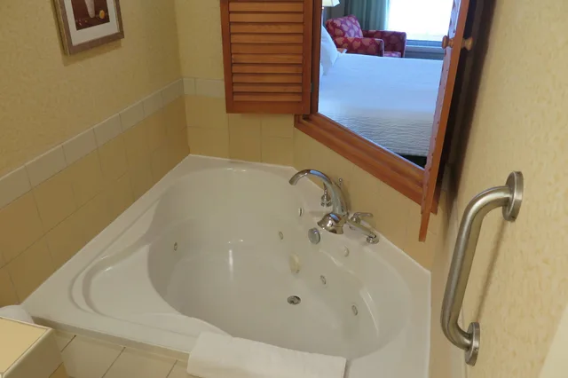 جناح بسرير كينج، Fairfield Inn And Suites Sudbury 3/3