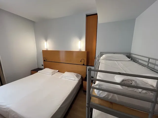 غرفة رباعية بسريرين منفصلين وسرير بطابقين، Hotel Igea 2/10