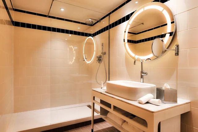 غرفة كلاسيكية بسرير كينج، Carlton Hotel Lyon - MGallery Collection 4/6