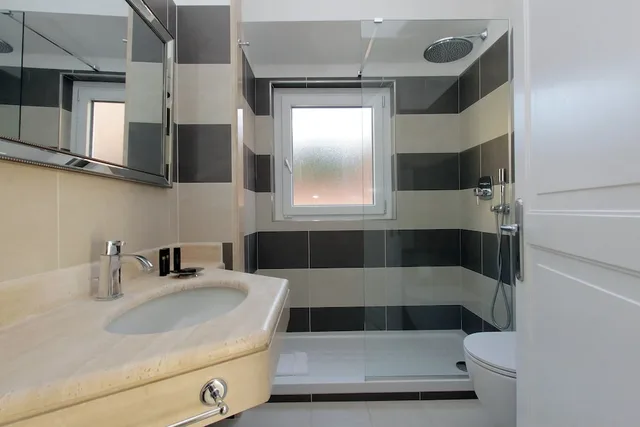 3 Bedrooms, Deluxe, Apartment, 1 Single and 2 Double Beds, Sofa, Terrace، Piazzetta Margutta - My Extra Home 6/6