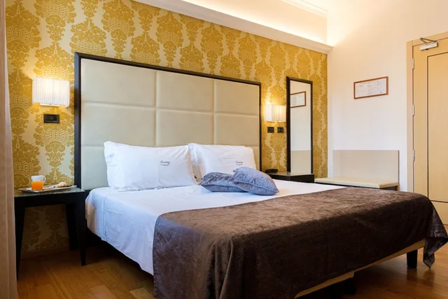 Gold, Twin Beds، Touring Hotel Bologna 6/10