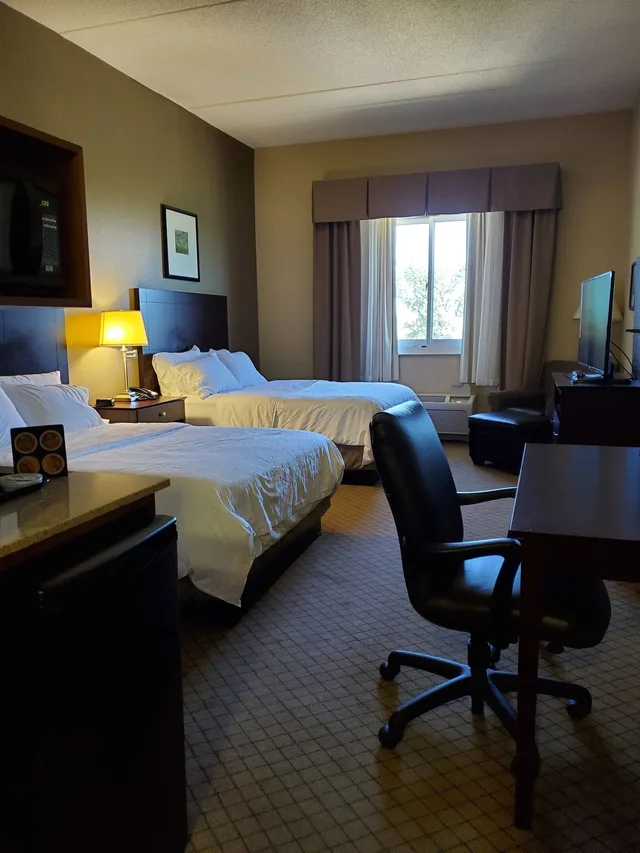 Standard, 2 Queen Beds, Holiday Inn Express Hotel And Suites Mankato East 4/5