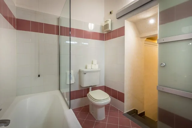 غرفة أساسية بسرير كوين، Hotel Alessandra 8/9