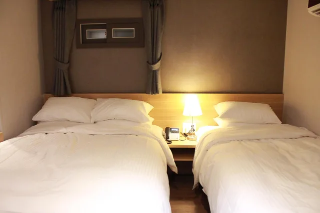 غرفة ديلوكس بسريرين منفصلين، Hotel Stay Inn Seoul Station 7/10