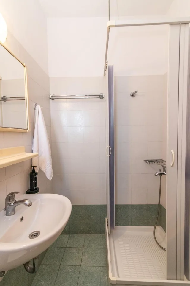Room, Triple, Ageri 4/5