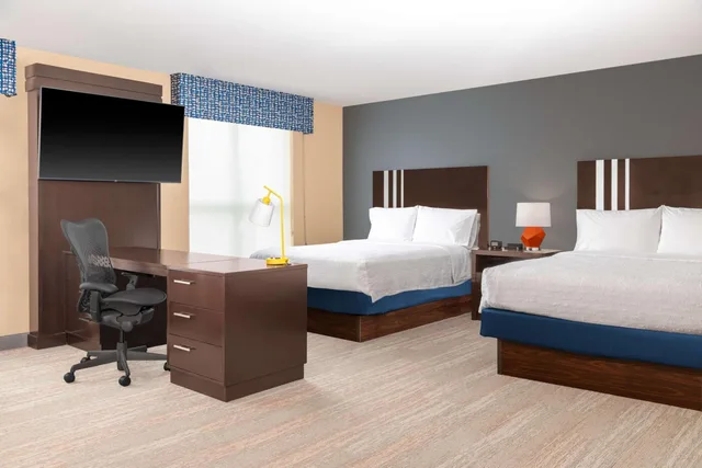 جناح استوديو بسريرين كوين مع أريكة، Hampton Inn & Suites Madison / Downtown 4/7