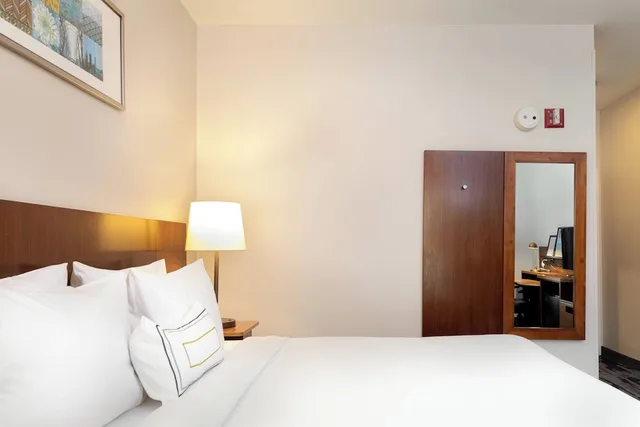 غرفة بسرير كينج لذوي الإعاقة، Fairfield Inn & Suites Savannah Airport 1/7
