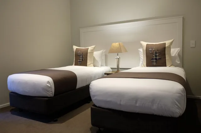 شقة بسرير كينج وسريرين منفصلين بغرفتي نوم، West Meadows Motel of Wanaka 1/1