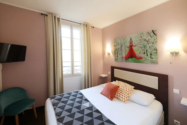غرفة عائلية رباعية، HOTEL LES PASTELIERS 2/3