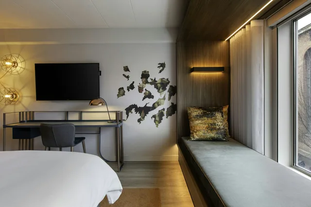غرفة ديلوكس، Renaissance Amsterdam Hotel 2/2