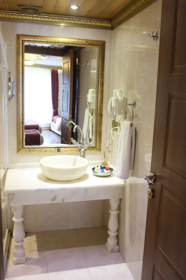 غرفة قياسية بسرير مزدوج، Marmara Deluxe Hotel 10/10