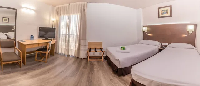 غرفة سوبيريور بسريرين منفصلين، Pacoche Murcia 2/10