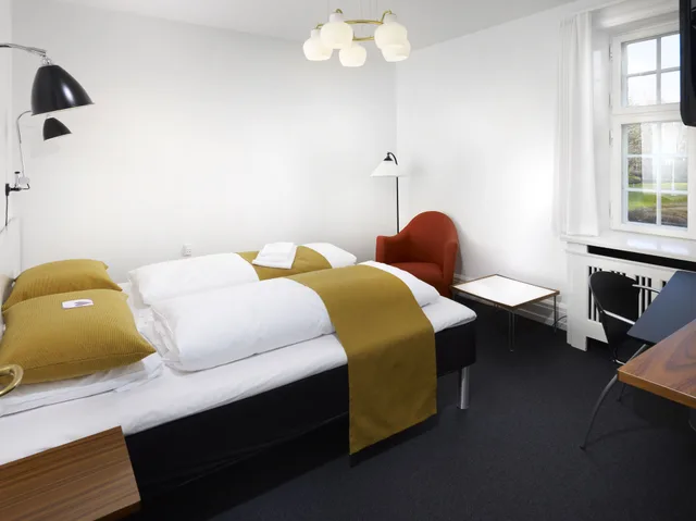 غرفة عائلية بأربعة أسرّة، Sinatur Hotel Skarrildhus 1/2