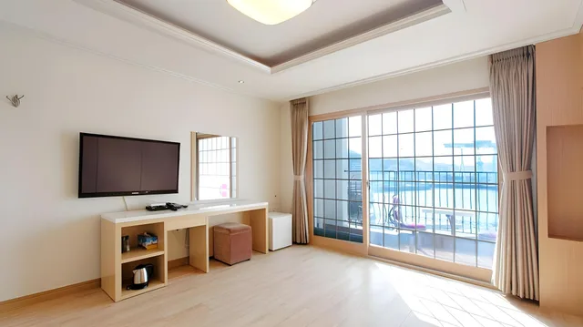 Ondol, Standard، Bay Resort Tongyeong 2/2