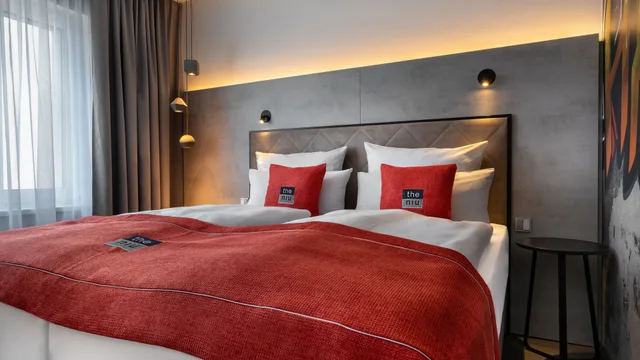 غرفة بريميوم بسرير كوين، Holiday Inn - the niu, Hide Berlin Friedrichshain by IHG 5/7