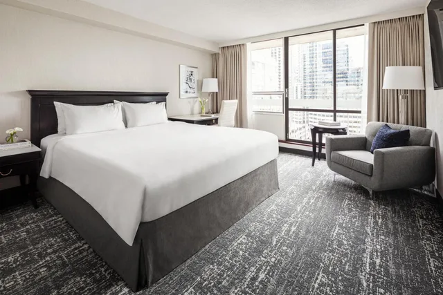 غرفة قياسية بسرير كينج، Chelsea Hotel Toronto 2/6