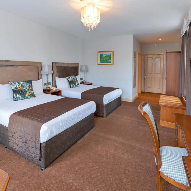 غرفة قياسية ثلاثية، Brook Lodge Boutique Hotel 4/5
