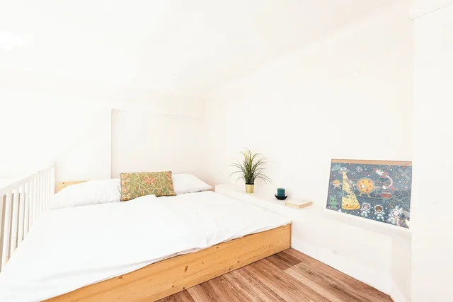 Mezzanine, 2 Bedrooms, Superior, Apartment, 5 Beds, 2 Double Beds, Bunk Bed, Sofa, Terrace، Hybernska Apartments 5/10