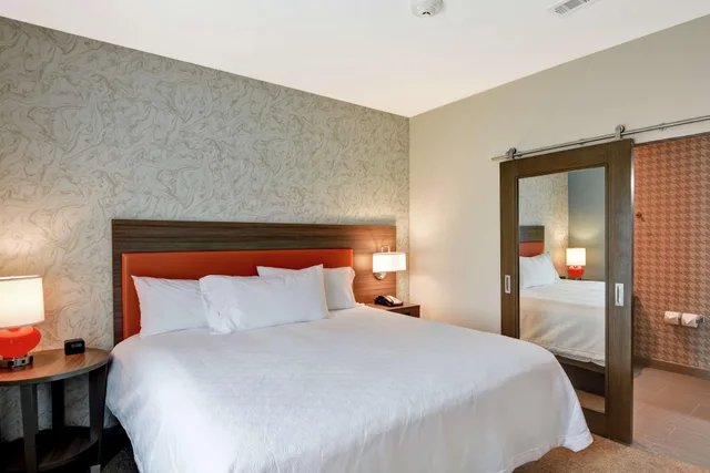 جناح استوديو بسرير كينج لذوي الإعاقة، Home2 Suites By Hilton La Porte 1/1