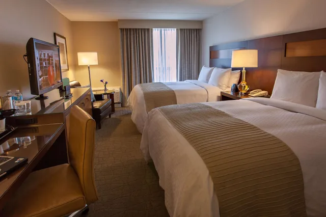 جناح بسريرين مزدوجين لذوي الإعاقة، Doubletree By Hilton Pittsburgh Greentree 1/8