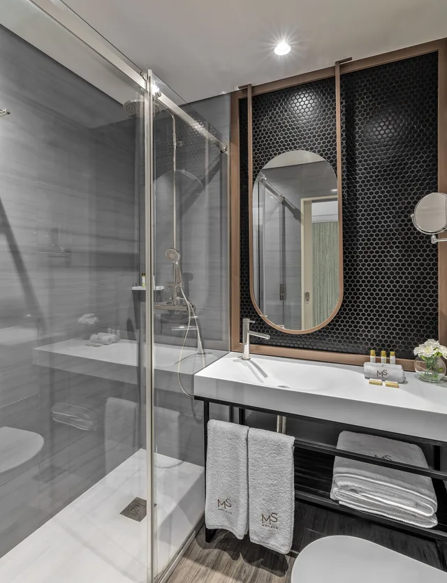 غرفة داخلية قياسية بسرير مزدوج، Hotel Moon And Sun Braga 5/5