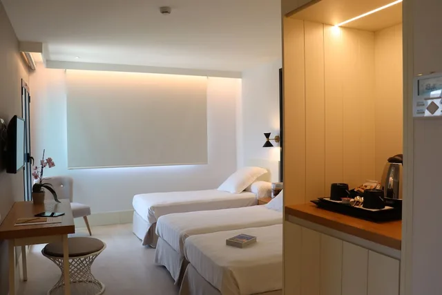 Standard, Double Bed, Almirante Hotel 6/7
